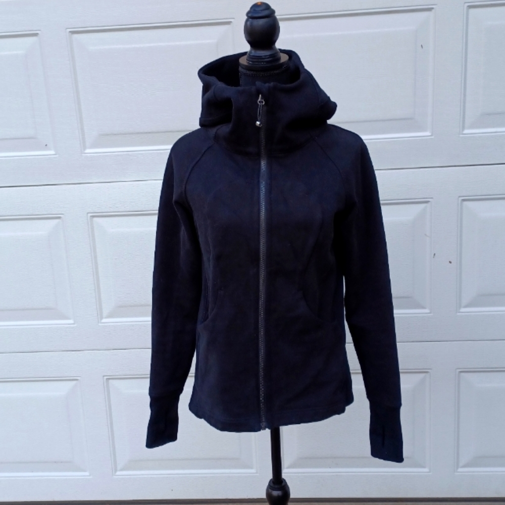 Final price drop! Lululemon Athletica Scuba zip up hoodie jacket